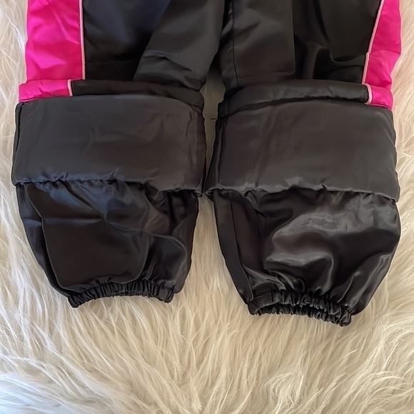 Pacific Trail Snow Jumpsuit Bib Black Pink Zip Closure Cold Weather Sz 12 Months - Picture 4 of 8